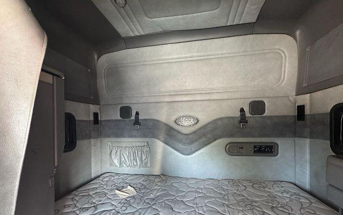 Used 2012 Mack Pinnacle CXU613