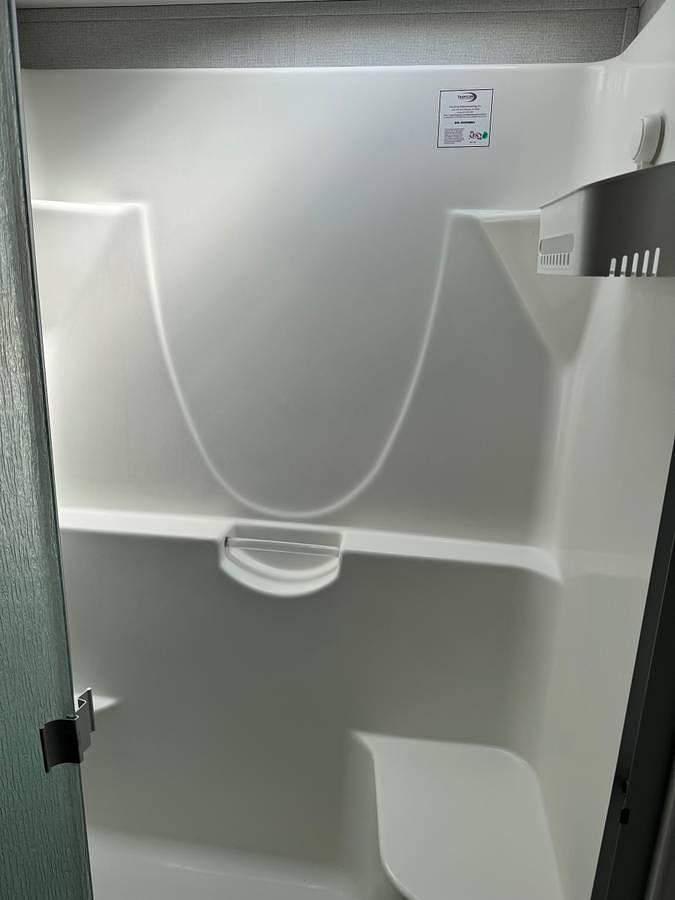 Used 2021 Keystone Montana High Country 331RL