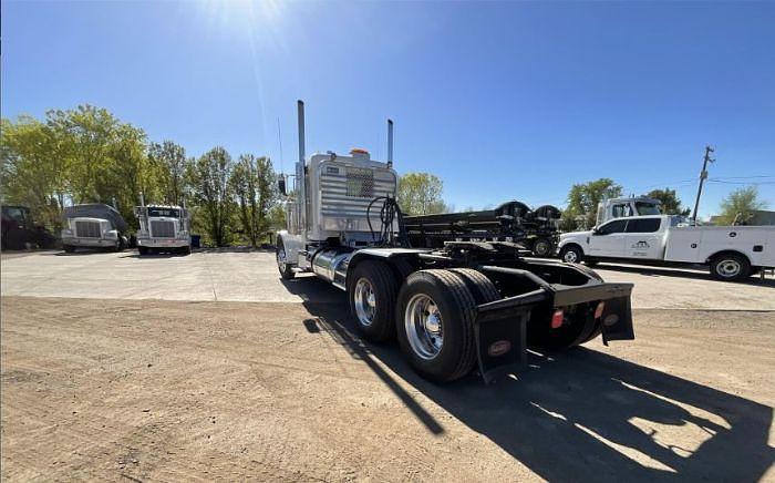 Used 2014 Peterbilt 388