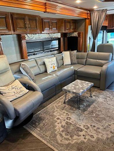 Used 2018 Fleetwood Discovery 38F