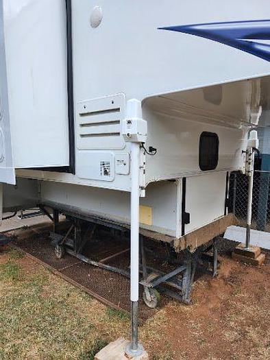 Used 2015 Lance Truck Camper Long Bed 1052