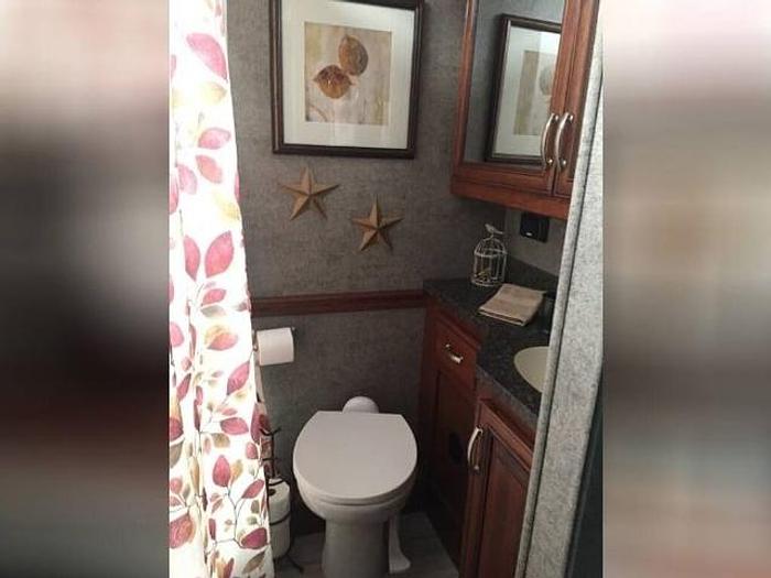 Used 2018 Forest River Berkshire 34QS