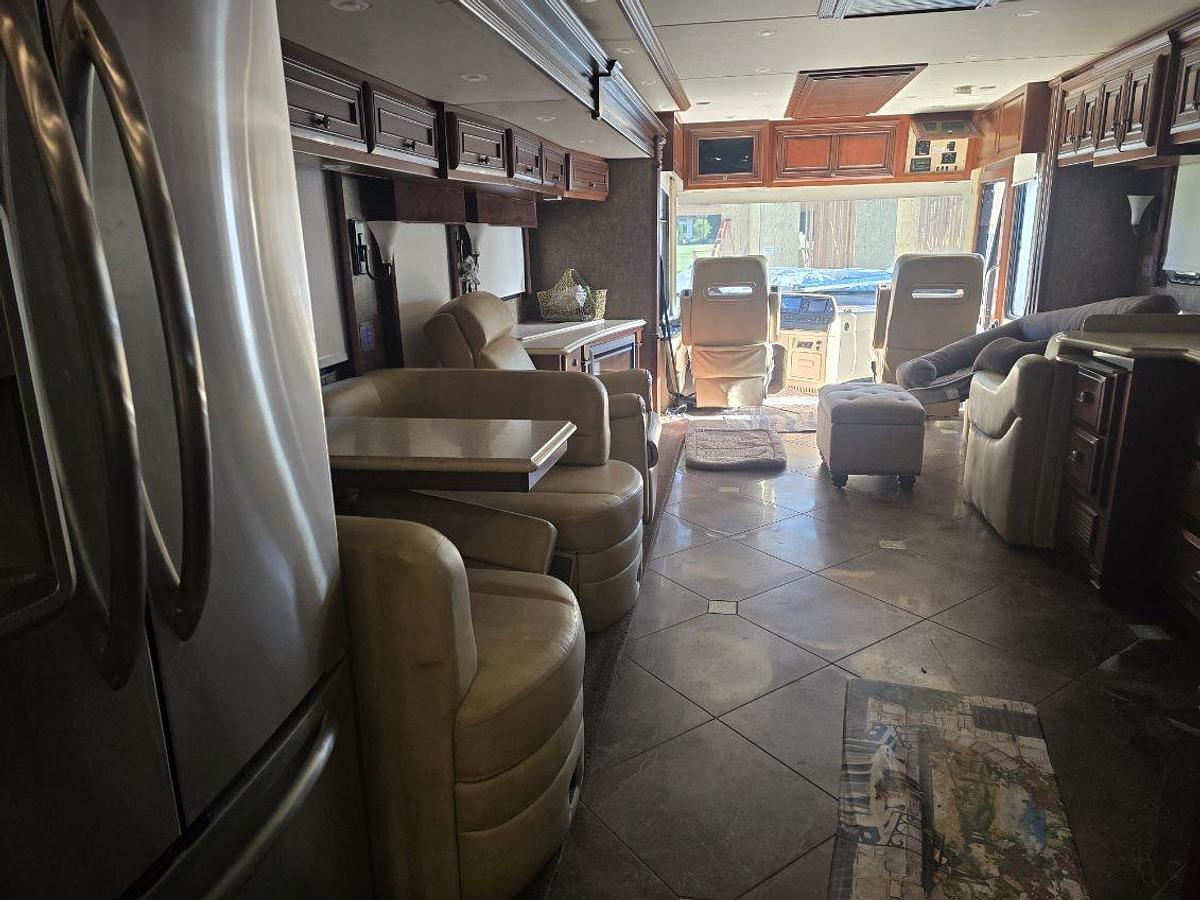 Used 2014 Newmar Dutch Star 4018