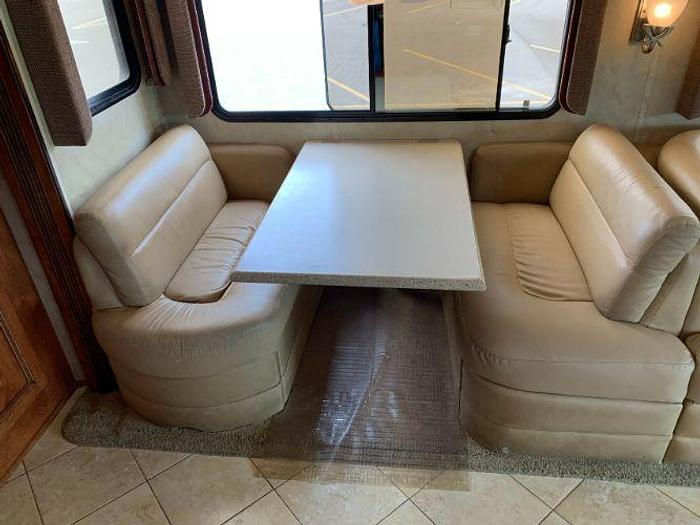 Used 2011 Monaco KNIGHT 40PBT