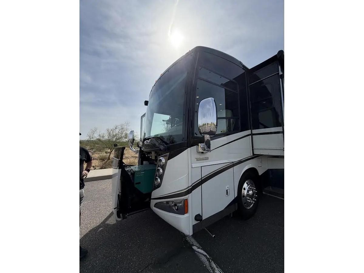 Used 2015 Winnebago Itasca Ellipse 42HD