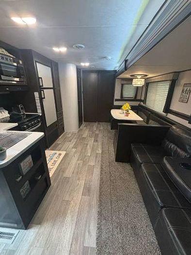 Used 2021 Heartland Pioneer BH305