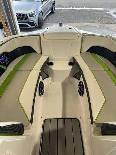 Used 2022 Yamaha 212XD