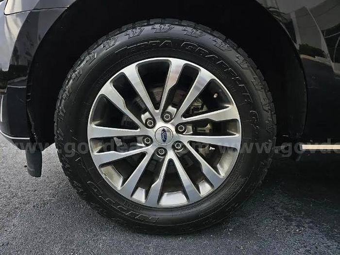 Used 2018 Ford Expedition Limited