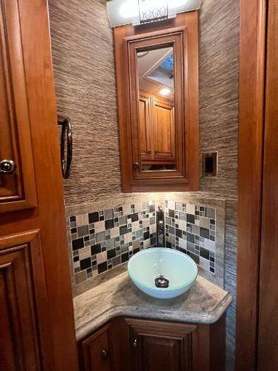 Used 2017 Newmar Dutch Star 4326