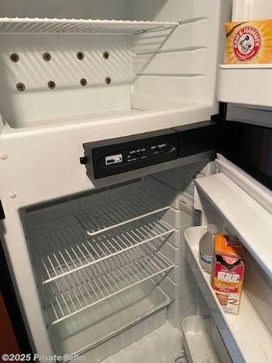 Used 2015 Winnebago Vista 31KE