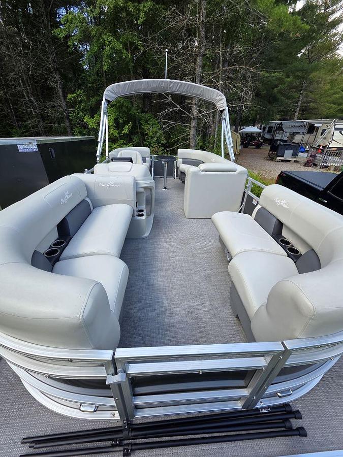 Used 2021 Smoker Craft Sun Chaser Vista 20 LR Pontoon Boat with Trailer