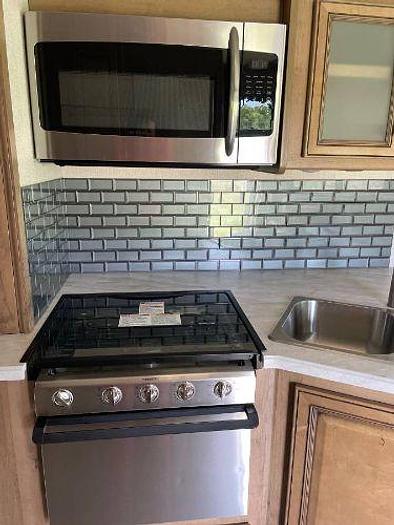 Used 2020 Fleetwood Flair