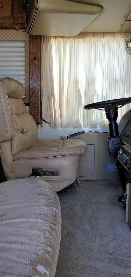 Used 1996 Country Coach Motorhome