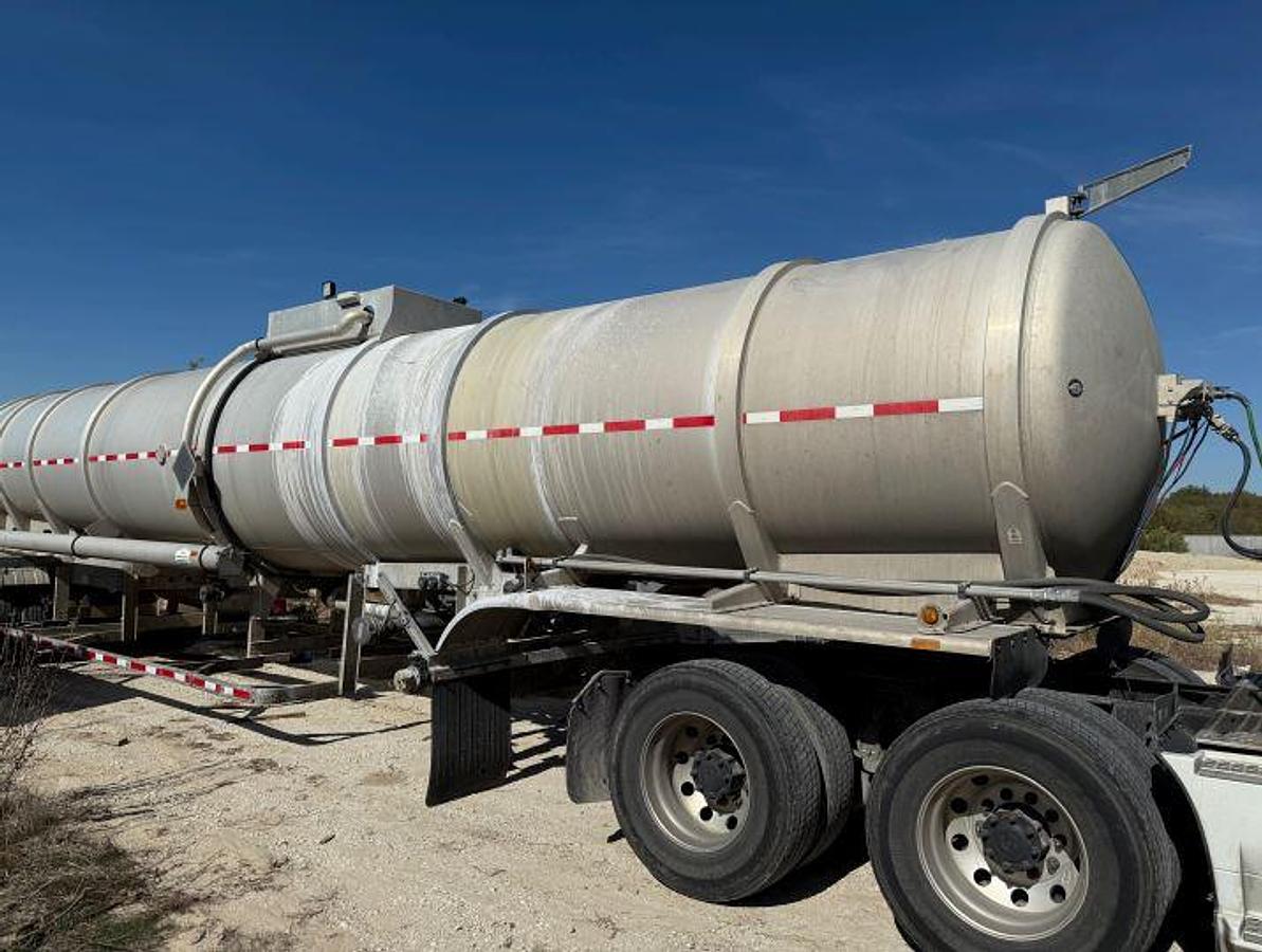 Used 2019 Heil Single Compartment Tanker Trailer