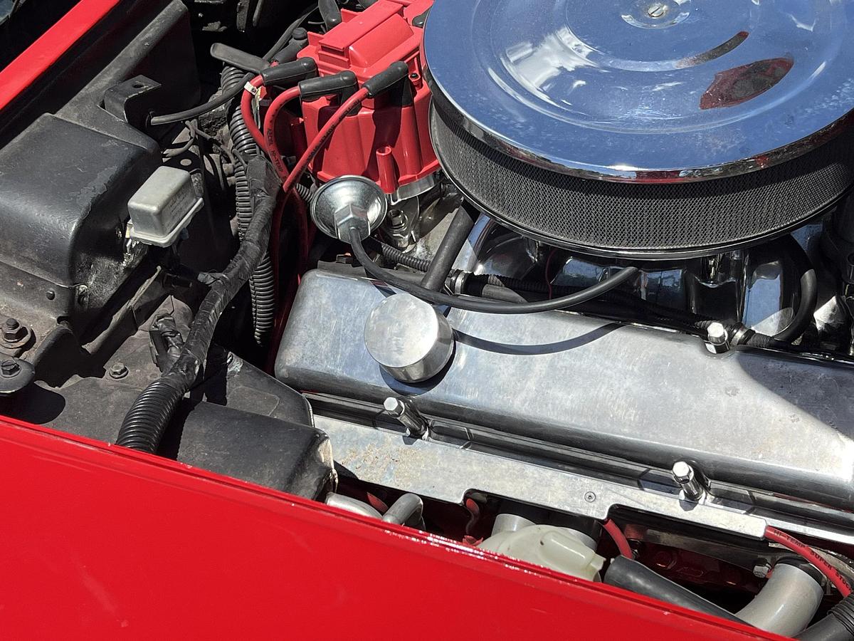 Used 1976 Chevrolet Corvette Coupe Classic Sports Car V8