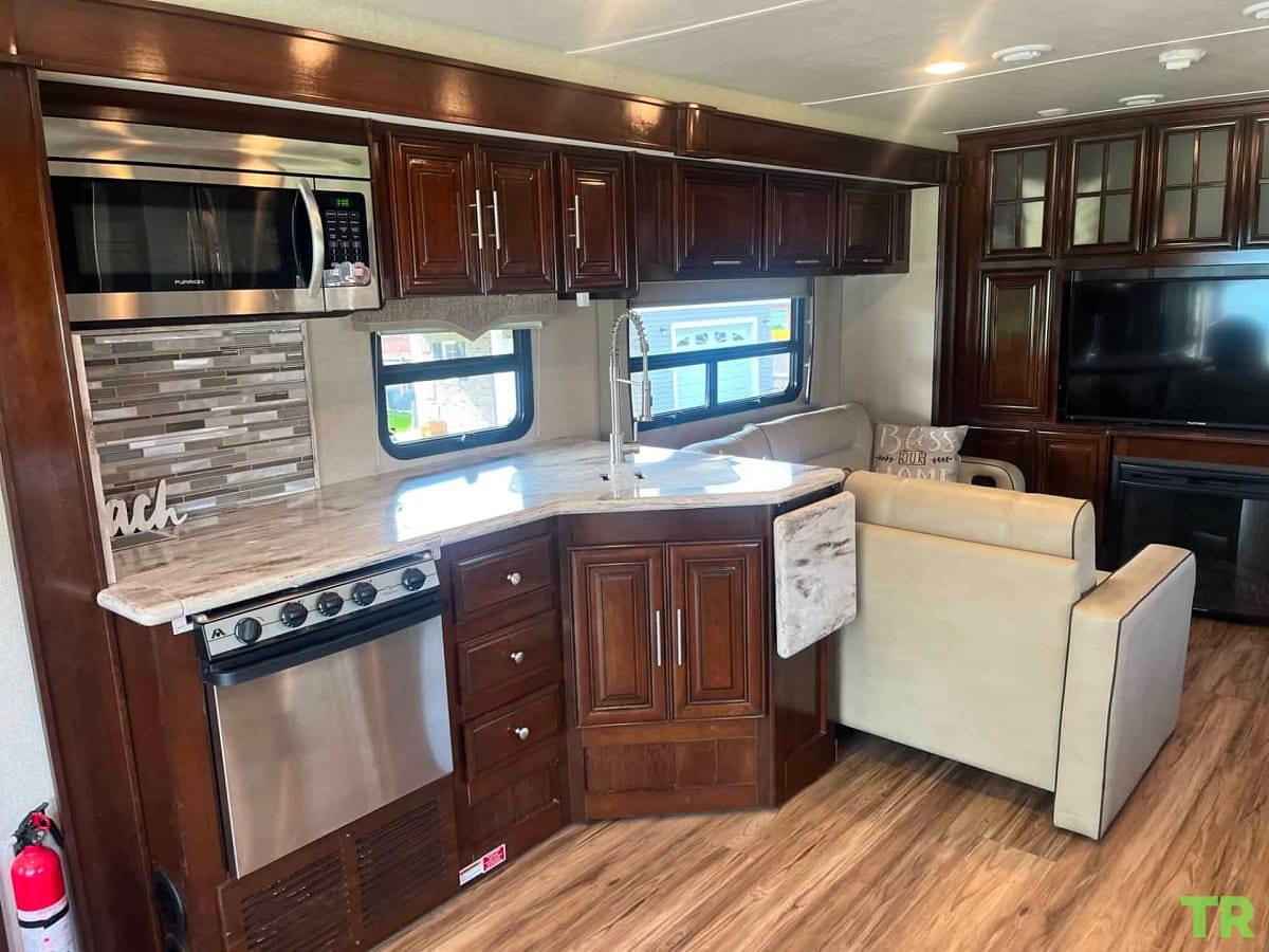 Used 2017 Forest River Georgetown XL 377TS