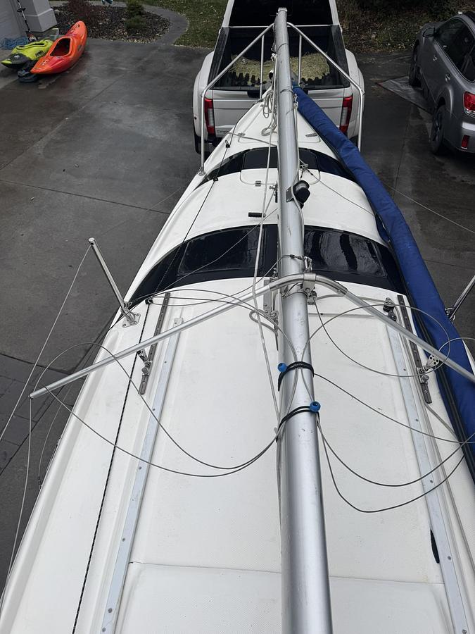 Used 2004 MacGregor 26m Sailboat