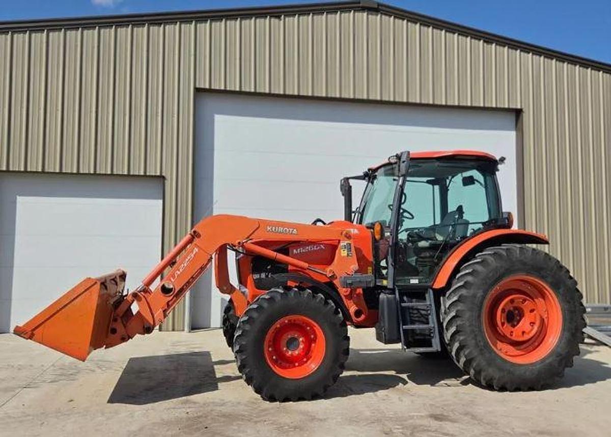 Used 2016 Kubota M126GX