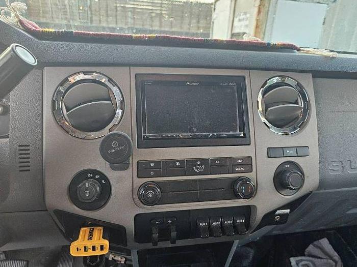 Used 2014 Ford Super Duty F-350 SRW & 2021 Palomino Camper