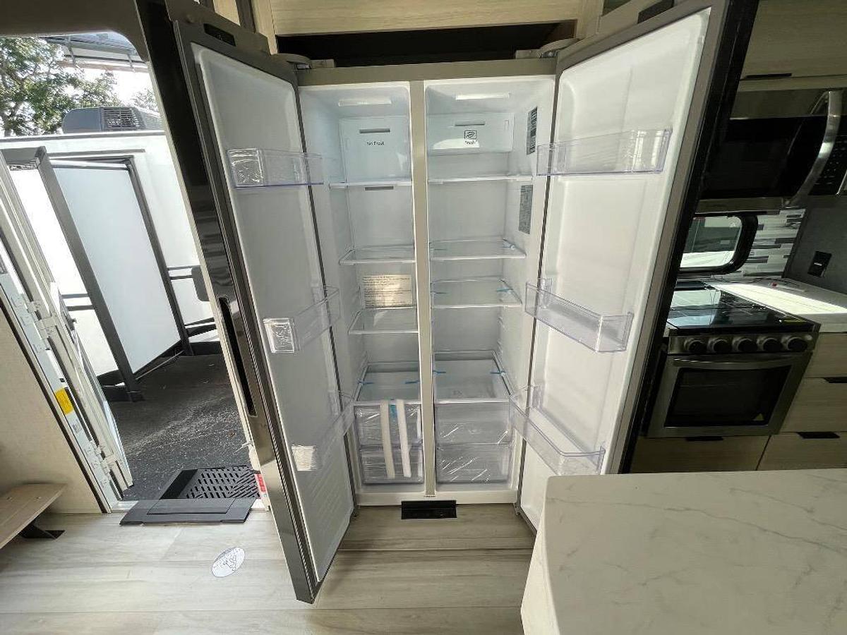 2026 Forest River Cardinal 37BEST