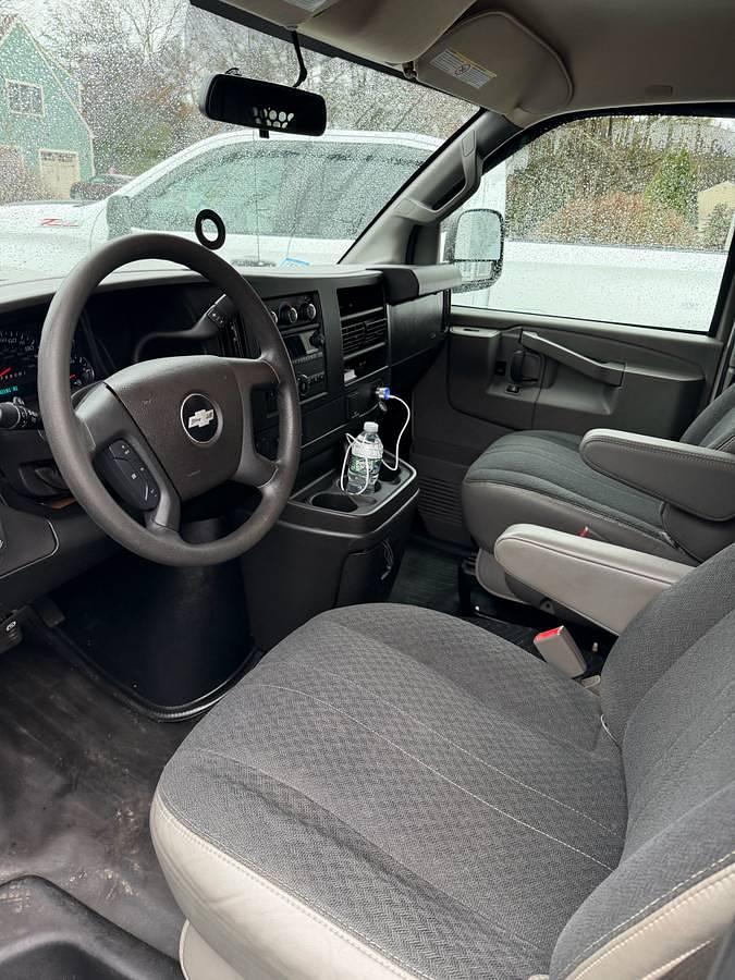 Used 2019 Chevrolet 2500HD Express Van - V8 6.0L