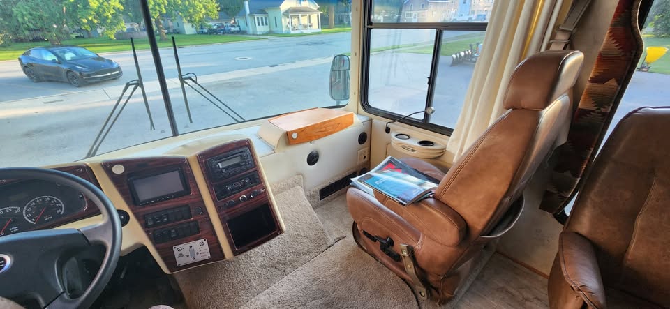 Used 2008 Gulf Stream Voyager Class A Motorhome