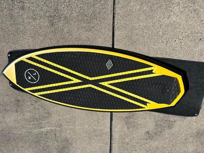 Used 2000 Tige 2100V Limited