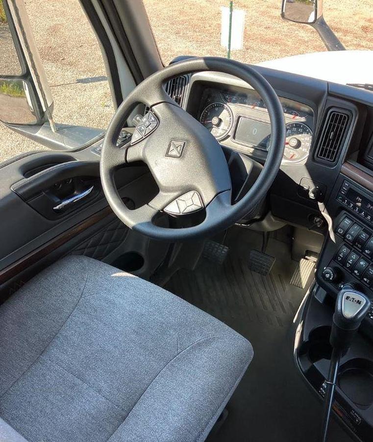 Used 2025 INTERNATIONAL LT Conventional Sleeper Semi
