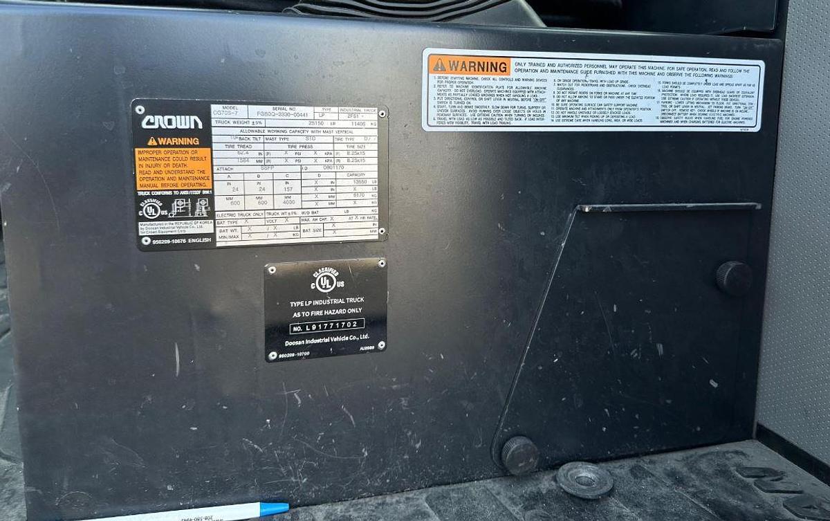 Used 2023 CROWN CG70S-7