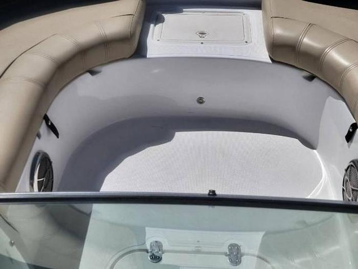 Used 2015 Hurricane 187 Sundeck OB