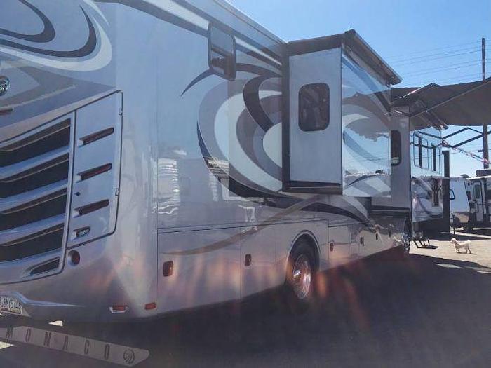 Used 2013 Monaco Knight 40DFT