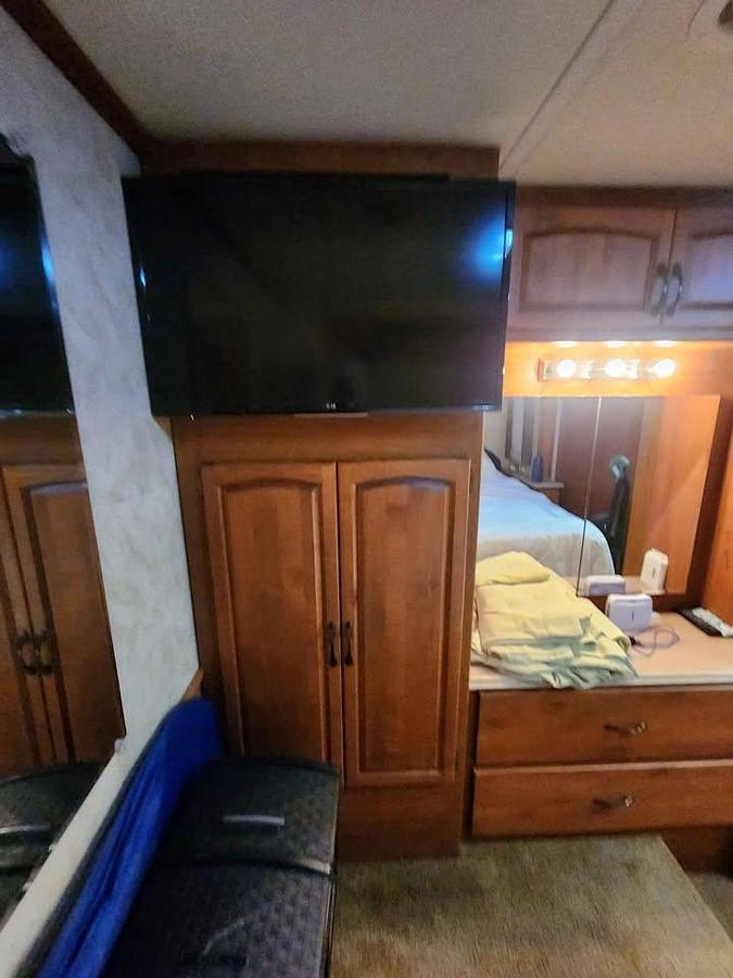 Used 2008 Holiday Rambler Vacationer Xl 34pdd