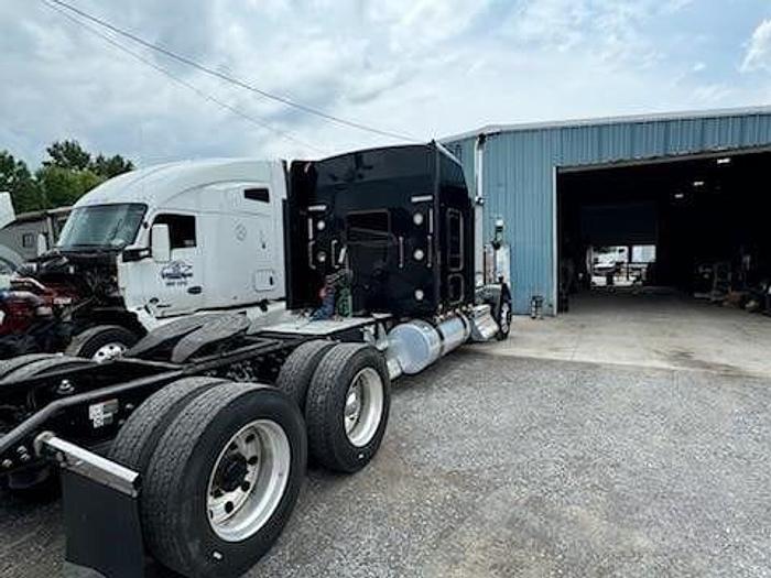 Used 2020 KENWORTH W900L