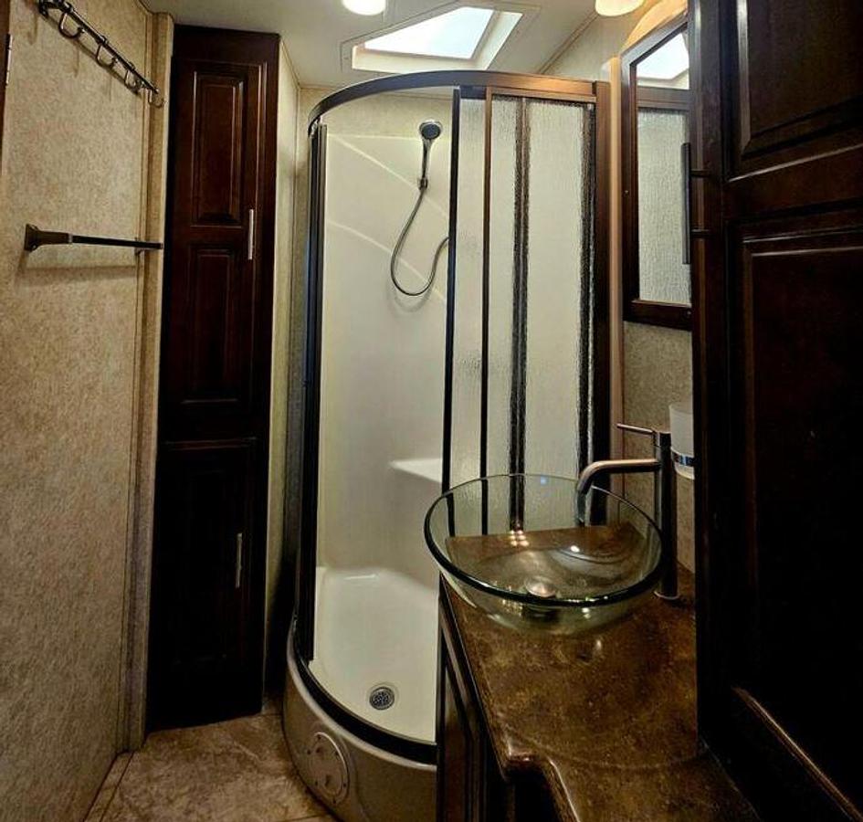 Used 2016 Forest River Georgetown XL 369DS