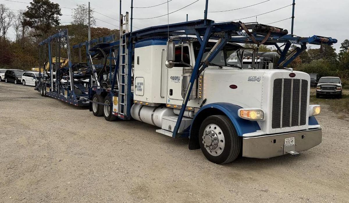 Used 2015 Peterbilt 389