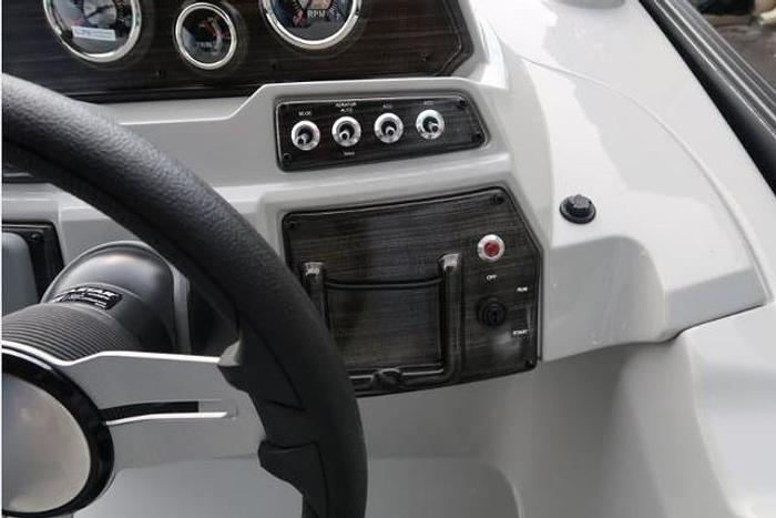 Used 2023 Lowe SS210WT Pontoon