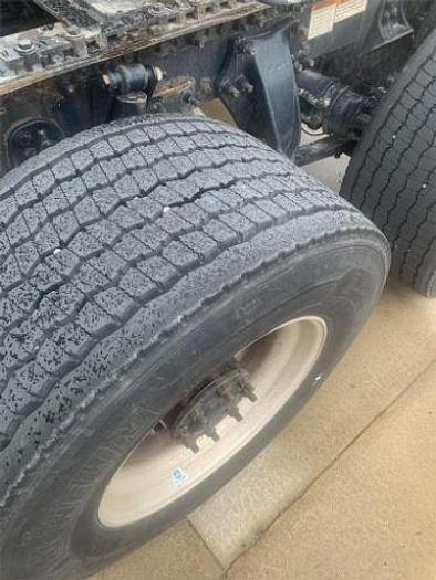 Used 2012 Freightliner Cascadia 125