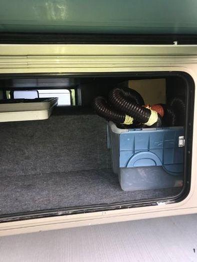 Used 2013 Winnebago Vista 35B