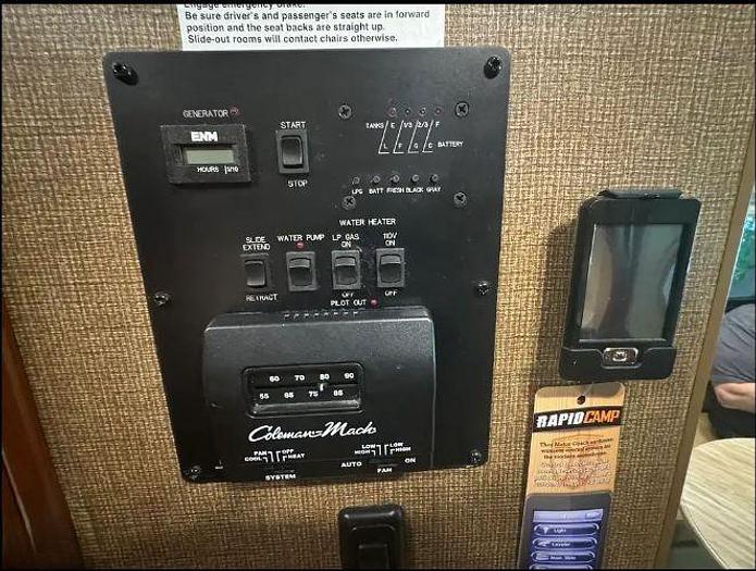 Used 2015 Thor Motor Coach Hurricane 27K