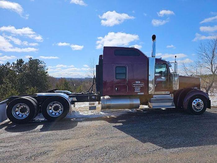 Used 2020 KENWORTH W900L