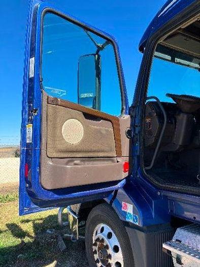 Used 2016 Volvo VNL 630 D13