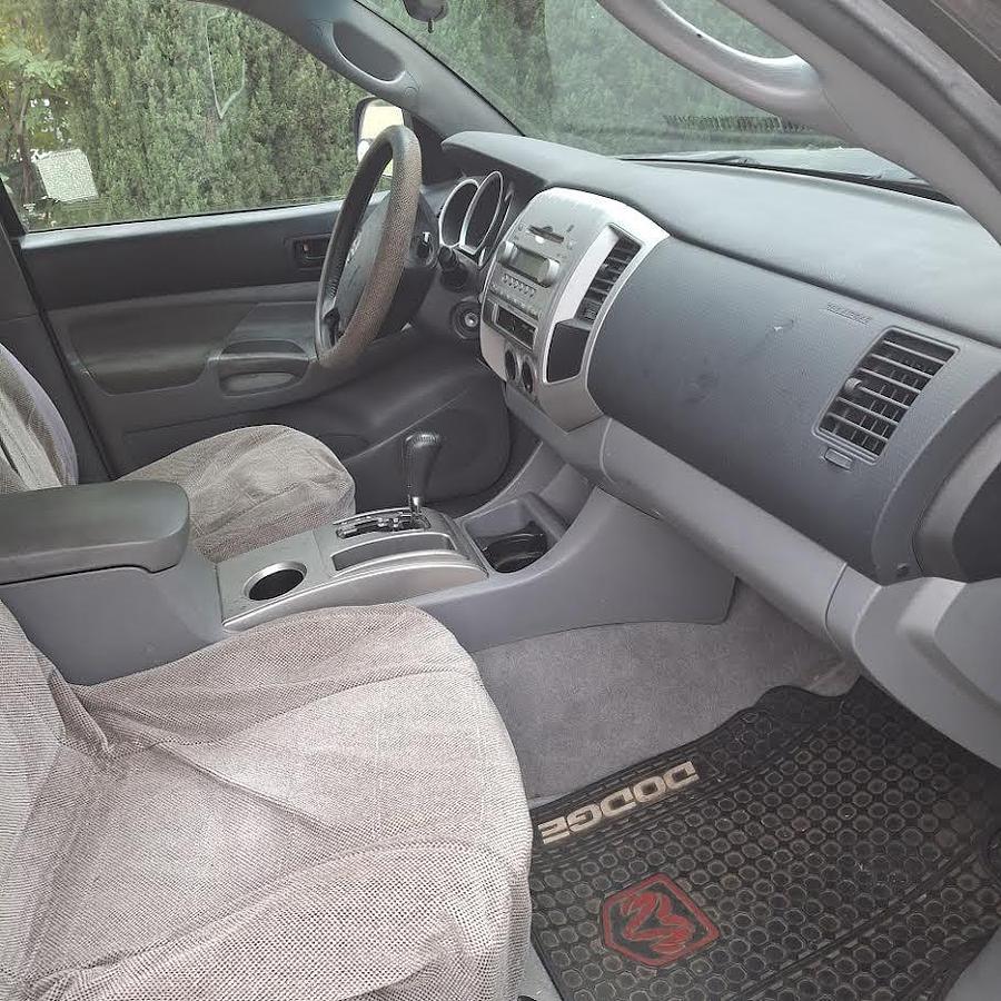 Used 2006 Toyota Tacoma Pickup Truck