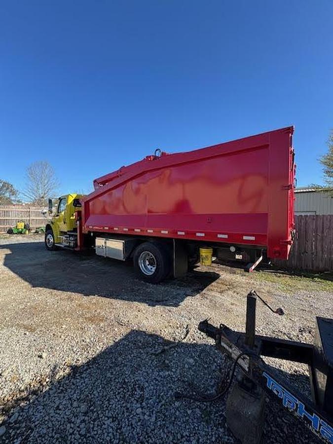Used 2023 Freightliner Business Class M2 Grapple Truck