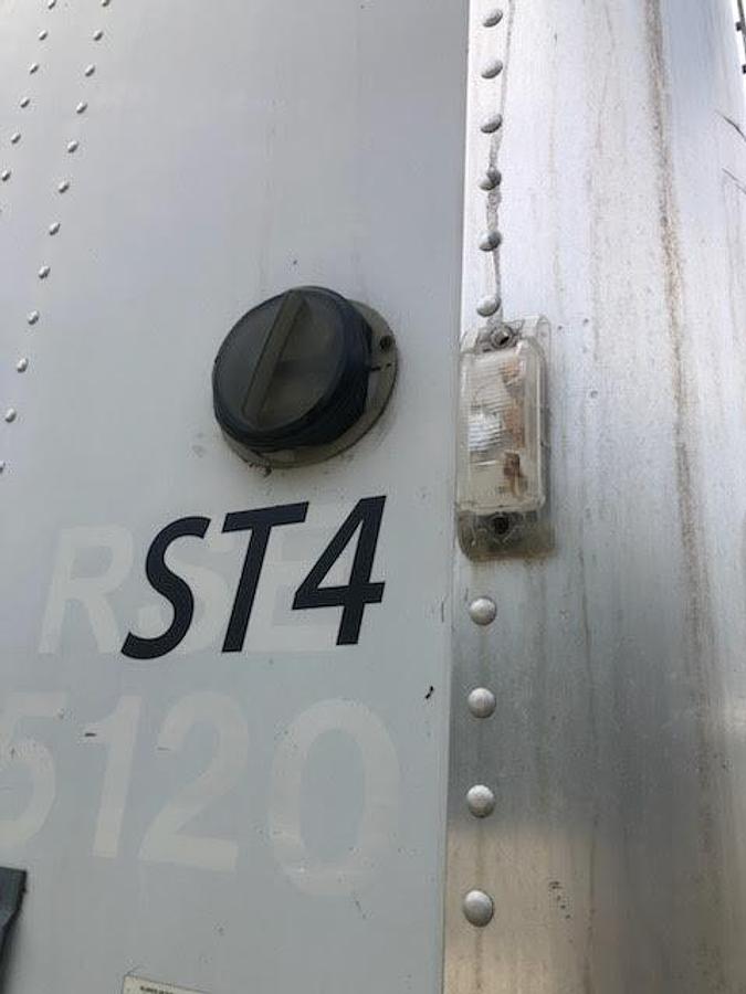 Used 2009 Wabash Enclosed Trailer