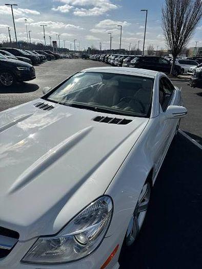 Used 2009 Mercedes-Benz SL-Class SL 550