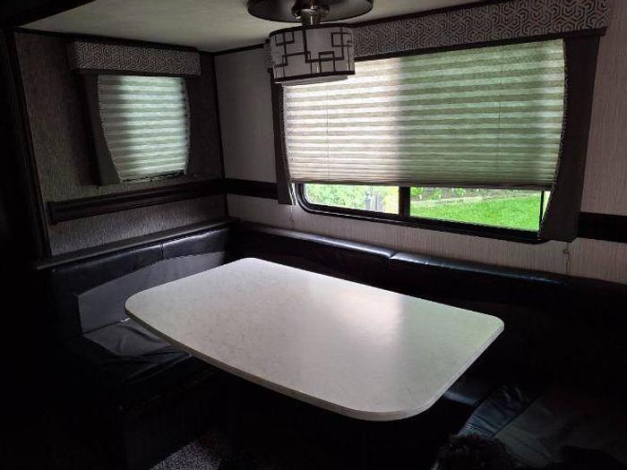 Used 2021 Heartland Pioneer PI BH 305