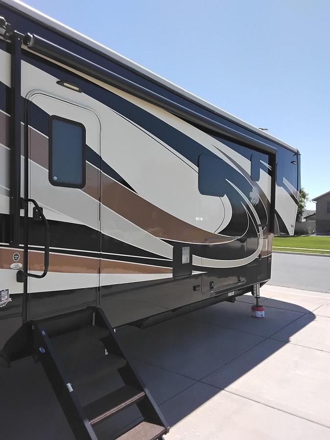 Used 2019 Heartland Landmark 365 Newport Fifth Wheel