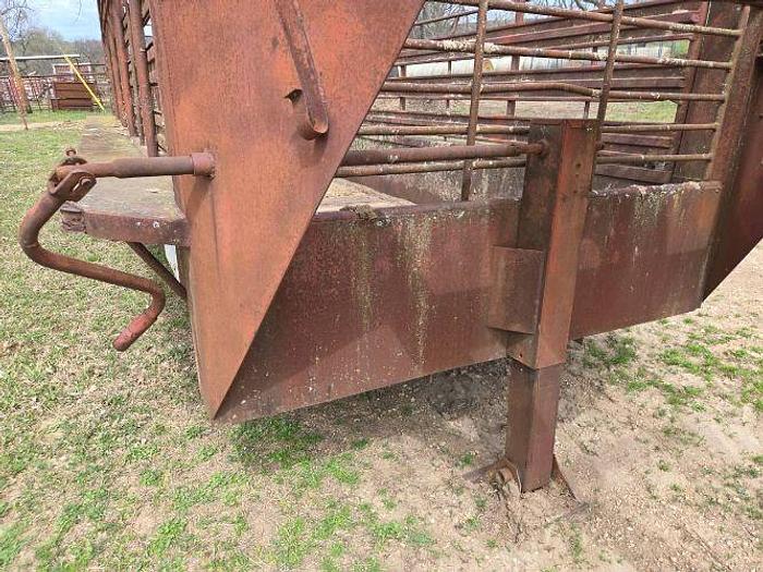 Used 1973 Gooseneck 20 ft Stock Trailer