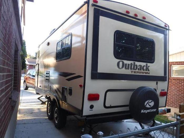 Used 2015 Keystone Outback 210TRS