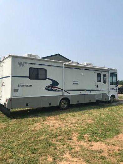 Used 2003 Winnebago Sightseer 33C
